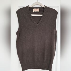 Alan Paine 100% Lambswool Sweater Vest Made in England Brown Size 40 M Vintage